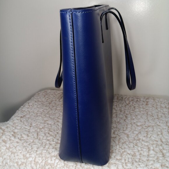 Kate Spade Bleecker Large Zip-Top Tote in Leather (Parisian Navy) - Picture 4 of 13